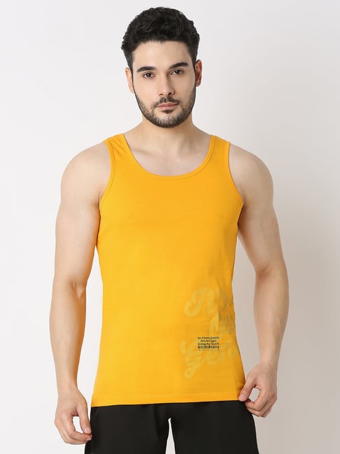 Underjeans by Spykar CHROME YELLOW 100% Cotton Solid Regular Fit Vests