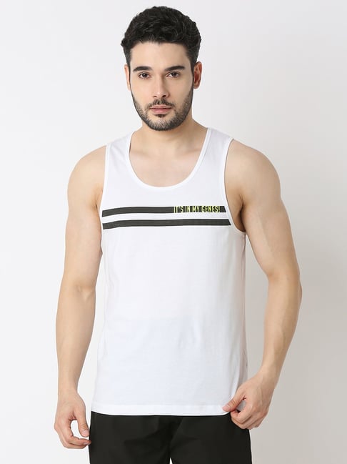 Underjeans by Spykar WHITE 100% Cotton Solid Regular Fit Vests-picture-34