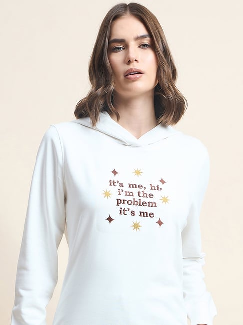 98 Degree North Offwhite Cotton Regular Fit Embroidered Sweatshirt