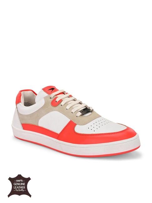 Popular Nico Low Sneakers