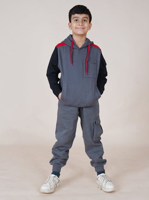 Kiddopanti Grey Fleece Casual Cut N Sew Tracksuit-picture-37