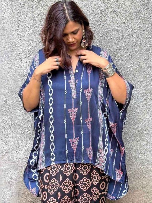 Chidiyaa Blue Gypsy Heart Eulalie Modal Silk Top