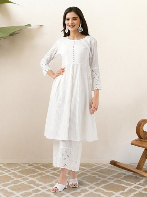 Ishin Off White Cotton Self Design 3/4th sleeve Palazzo Sets