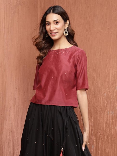 Fabindia Red Cotton Silk Embroidered Short sleeve Top-picture-36