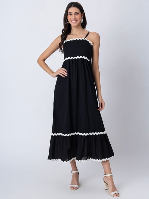 Moomaya Black Cotton Regular Fit Casual Dress-picture-37