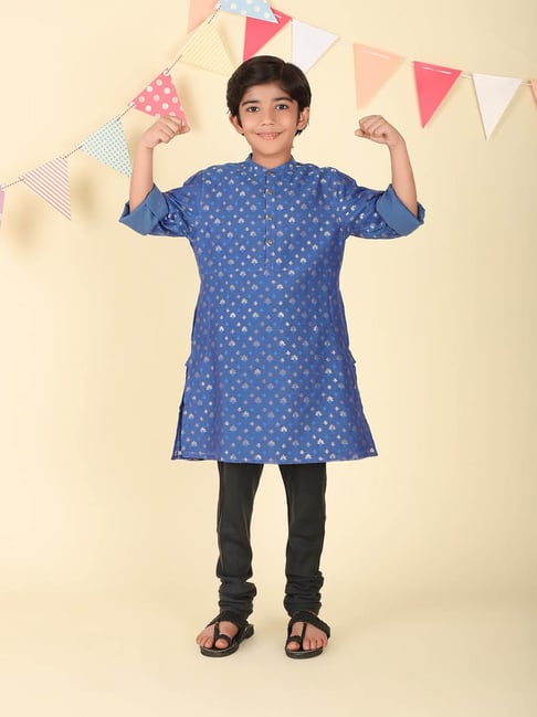 Fabindia Boys Blue Cotton Silk Blend Self Kurta-image-17