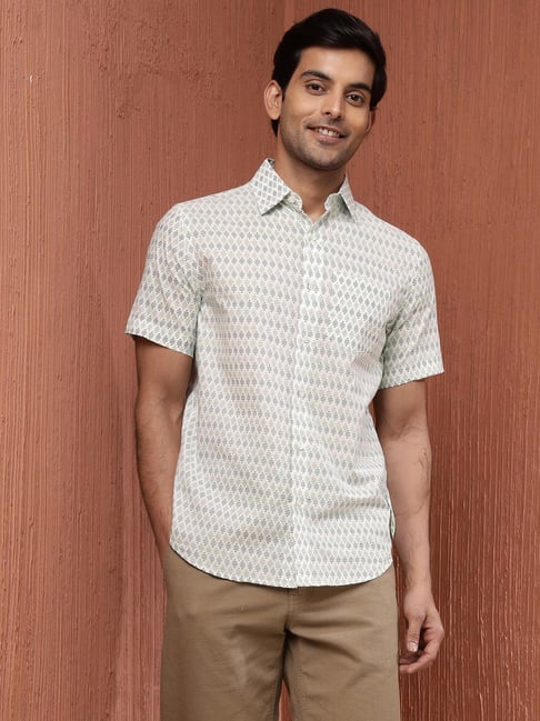 Fabindia White Cotton Slim Fit Printed Casual Shirt-picture-29