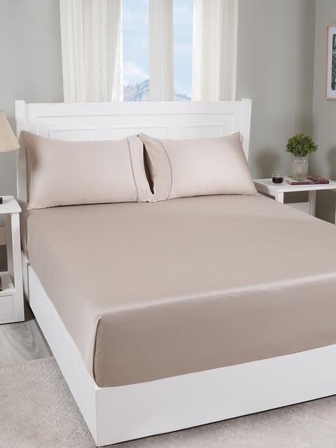 Maspar Solid Beige 300 Cotton King Bed Sheet With Pillow Case