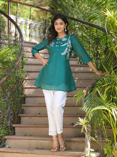 Juniper Green Embroidered 3/4th sleeve Tunic-picture-16