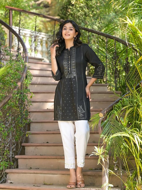 Juniper Black Printed 3/4th sleeve Tunic-picture-20