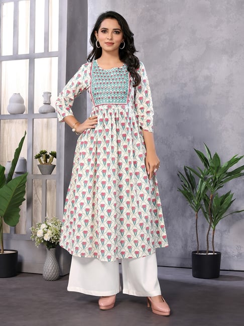 Rangita White Cotton Embroidered 3/4th sleeve Anarkali Kurta-picture-13