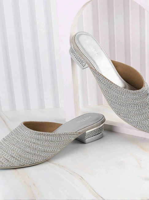 Metro Women's Silver Mule Sandals