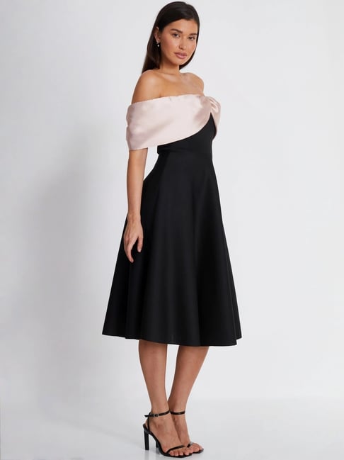 Buy Quiz Black Plain Dress for Women Online @ Tata CLiQ