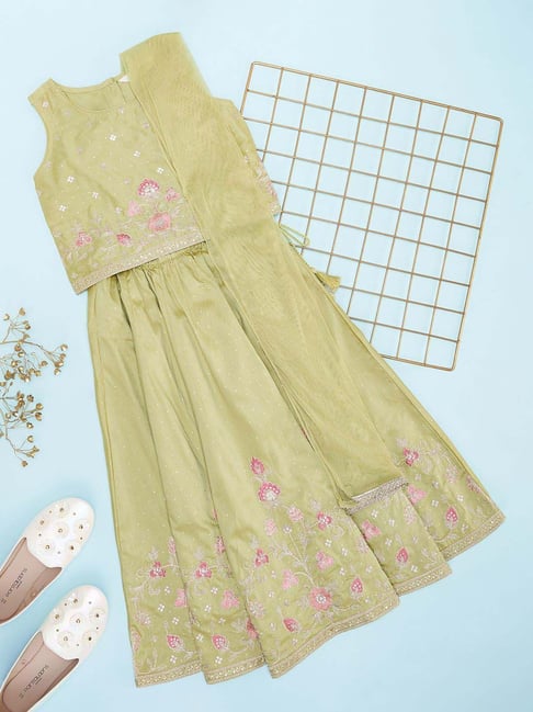 Akkriti by Pantaloons Girls Linden Green Embroidery Lehenga Cholis Sets-picture-28