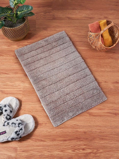 Living Scapes by Pantaloons Dark Grey Polyester 2600 GSM Bath Mat