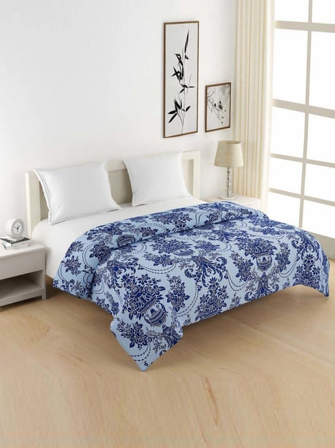 Swayam Sparkle Light Blue Roto Cotton 144 TC Double Ac Quilt