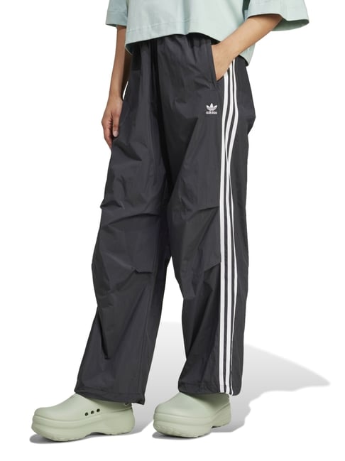 Adidas Originals Black Regular Fit Sports Trackpants-picture-24