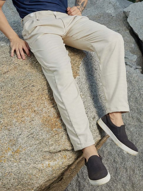 Campus Sutra Beige Regular Fit Texture Trousers