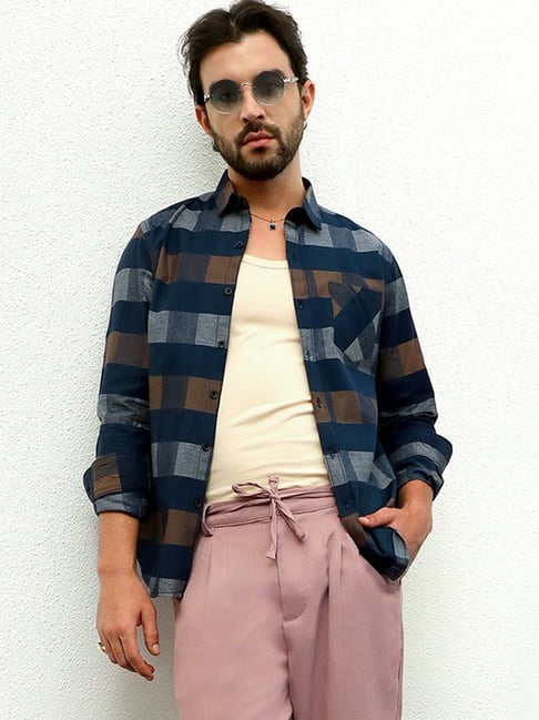 Campus Sutra Navy Cotton Regular Fit Checks Shirt-picture-16