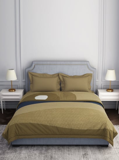 Buy Welspun Nuzzle Brown 640 TC Polyester Double Bed Ac Blanket at