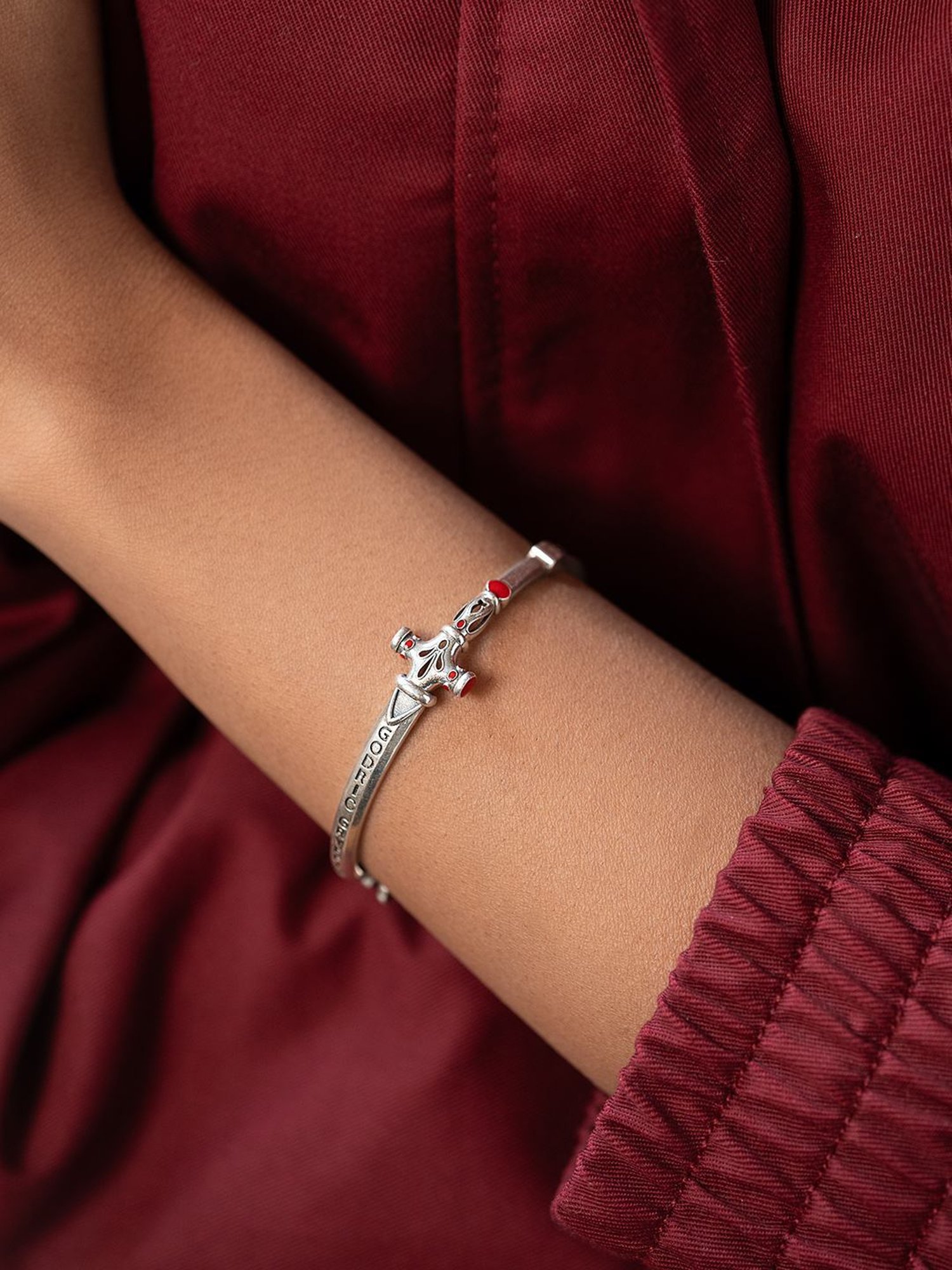 アクセサリー 00s DARTS of GIGOR silver bracelet GACKT 2025年最新】gackt dartsの人気アイテム - メルカリ