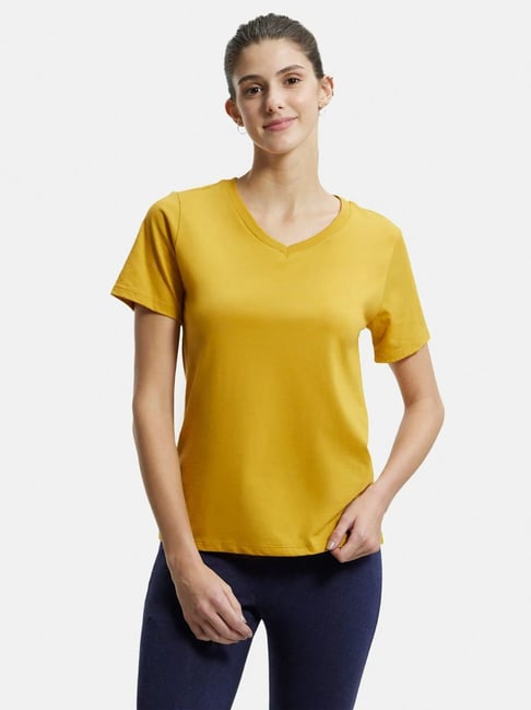 Jockey AW89 Women's Super Combed Cotton Rich Fabric Relaxed Fit V-Neck Half  Sleeve T-Shirt