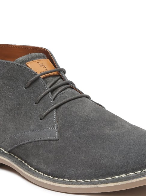 Buy Louis Stitch Men's Ash Grey Chukka Boots for Men at Best Price
