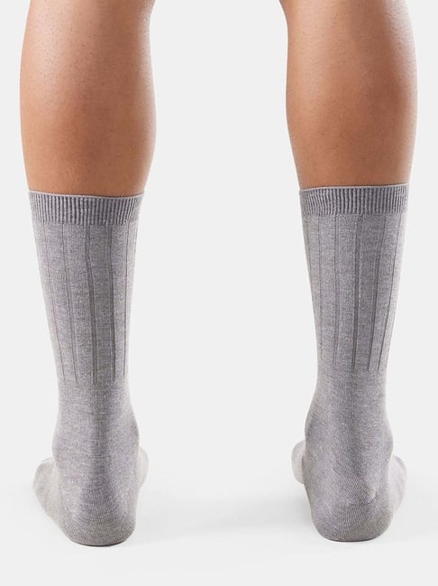 Jockey 7105 Men's Blended Modal Stretch Crew Length Thermal Socks With Stay  Fresh Treatment