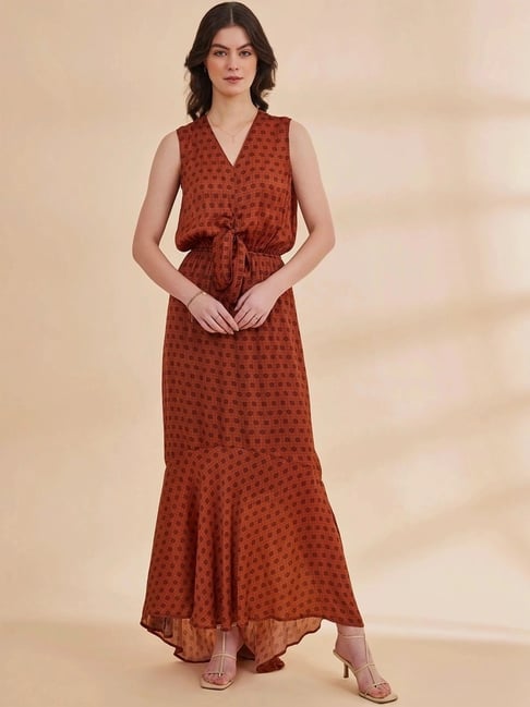 Buy Medina Printed Sleeveless Satin Chiffon Brown Maxi Dress With Frill  Online @ Tata CLiQ Luxury