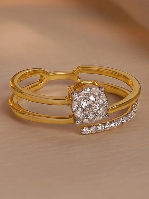 Mia by Tanishq Halo Twist Gold Diamond Finger Ring for Women