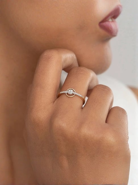 Mia by Tanishq Timeless Circle Gold Diamond Finger Ring for Women