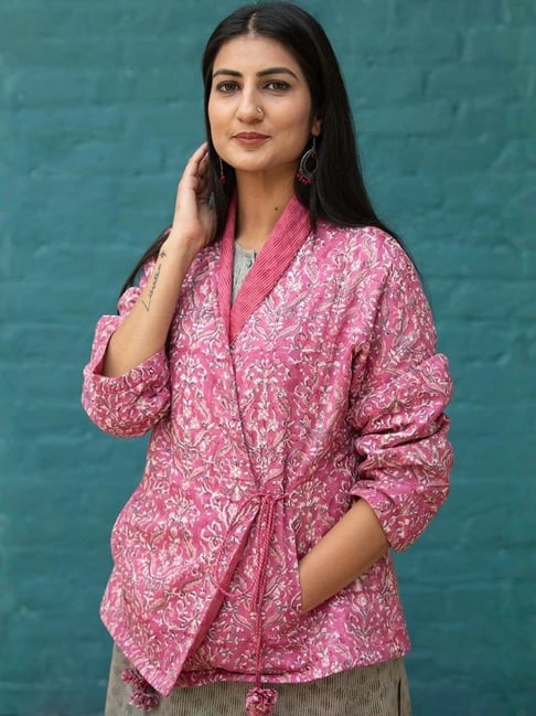 Dharan Overlap Quilted Pink Jacket-picture-31