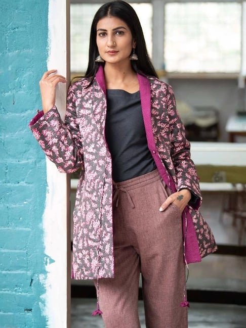 Dharan Side Yoke Quilted Charcoal Jacket-picture-24