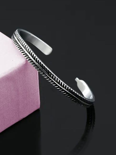 Peora Silver Stainless Steel Kada Bracelet-picture-16