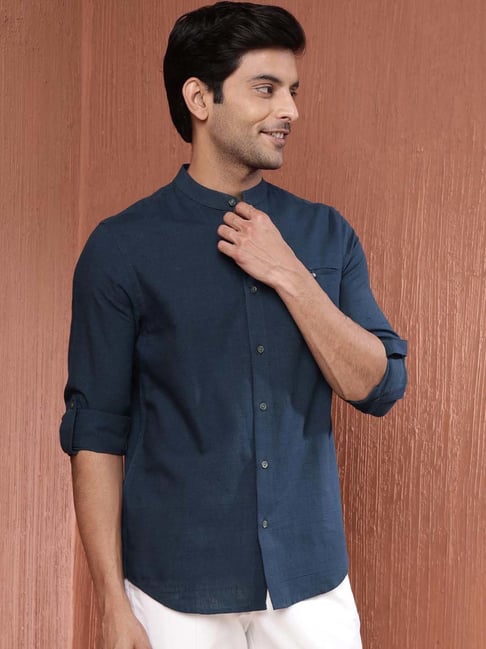 Fabindia Navy Cotton Woven Regular Shirt-picture-23