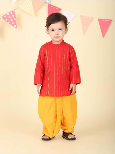 Fabindia Boys Red Solid Full Sleeves Dhoti Set-picture-34