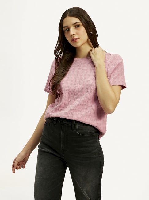 Levi's Pink Regular Fit Self Pattern Top-picture-19