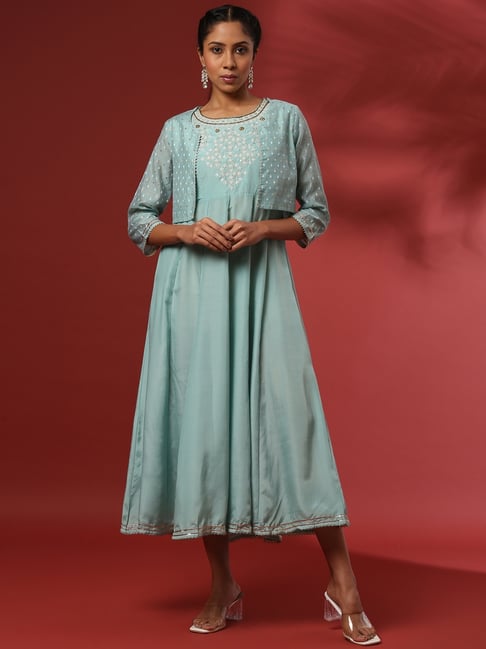 Buy Abhishti Blue Embroidered 3/4th sleeve Midi Dress for Women