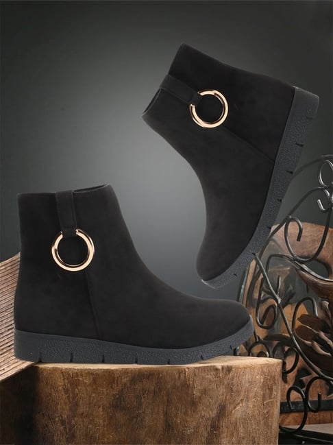 Carlton London Women's Black Casual Booties