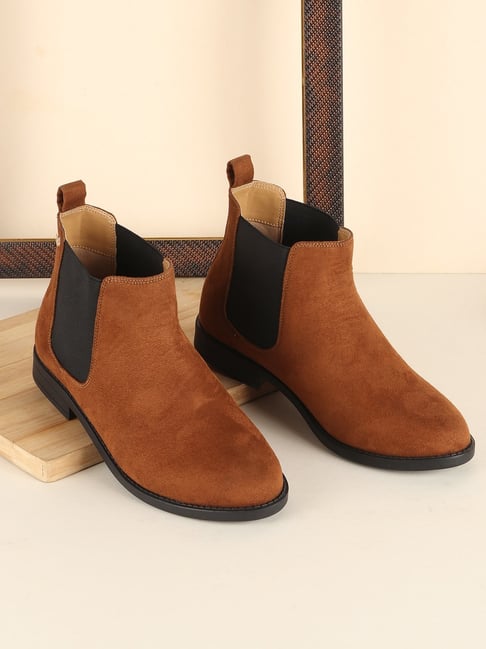 Carlton London Women's Tan Chelsea Boots