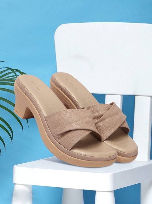 Iconics Women's Peach Casual Sandals-picture-29