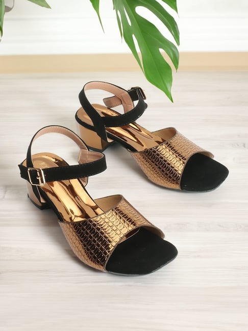 iconics women's antique ankle strap sandals