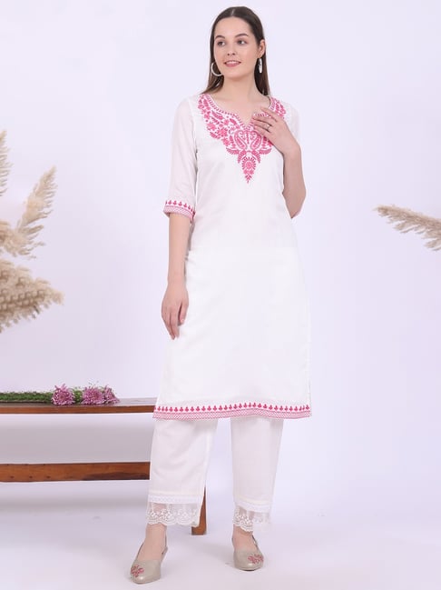 Aurelia White Pure Cotton Embroidered Kurta-picture-33