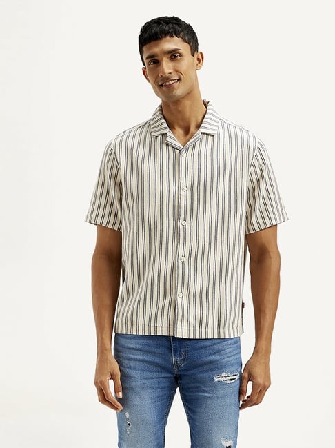Levi's Beige Cotton Relaxed Fit Striped Shirt-picture-15