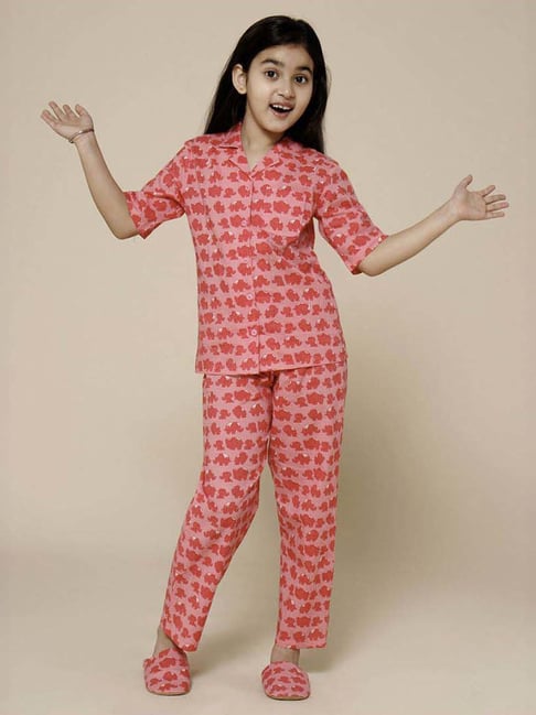 Piccolo Kids Pink Printed Regular Fit Shirt, Pajamas Slippers