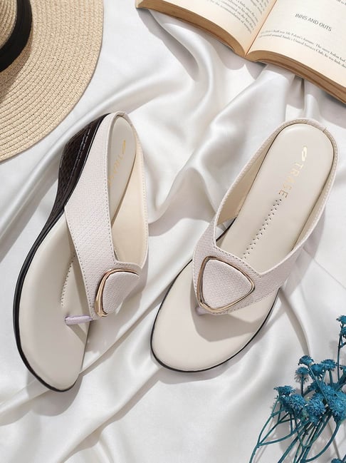 Trase Women's Cream Thong Wedges