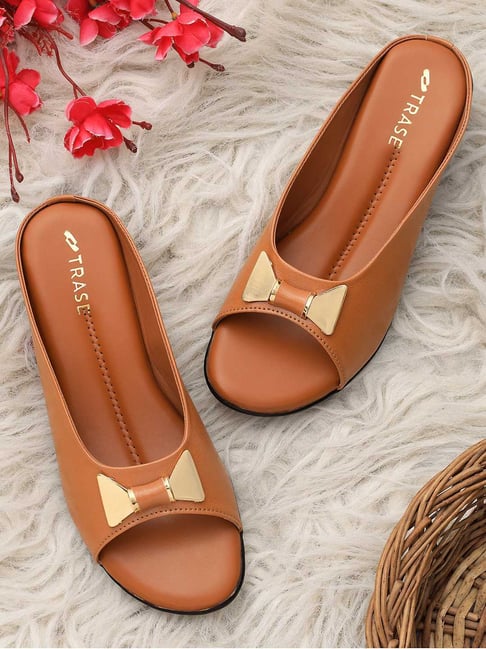 Trase Women's Tan Casual Wedges-picture-22