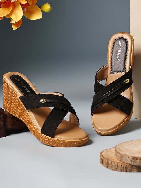 Trase Women's Black Cross Strap Wedges-picture-30