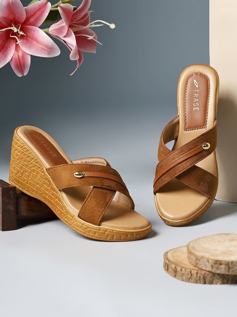 Trase Women's Tan Cross Strap Wedges-picture-26