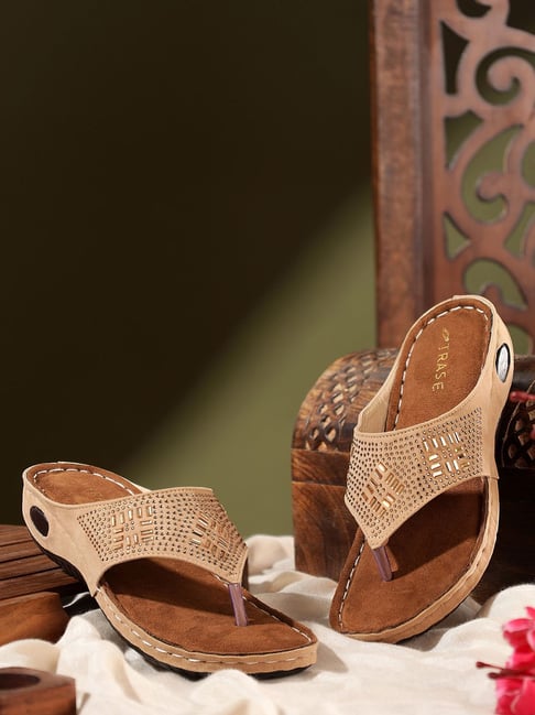 Trase Women's Beige Thong Wedges-picture-37